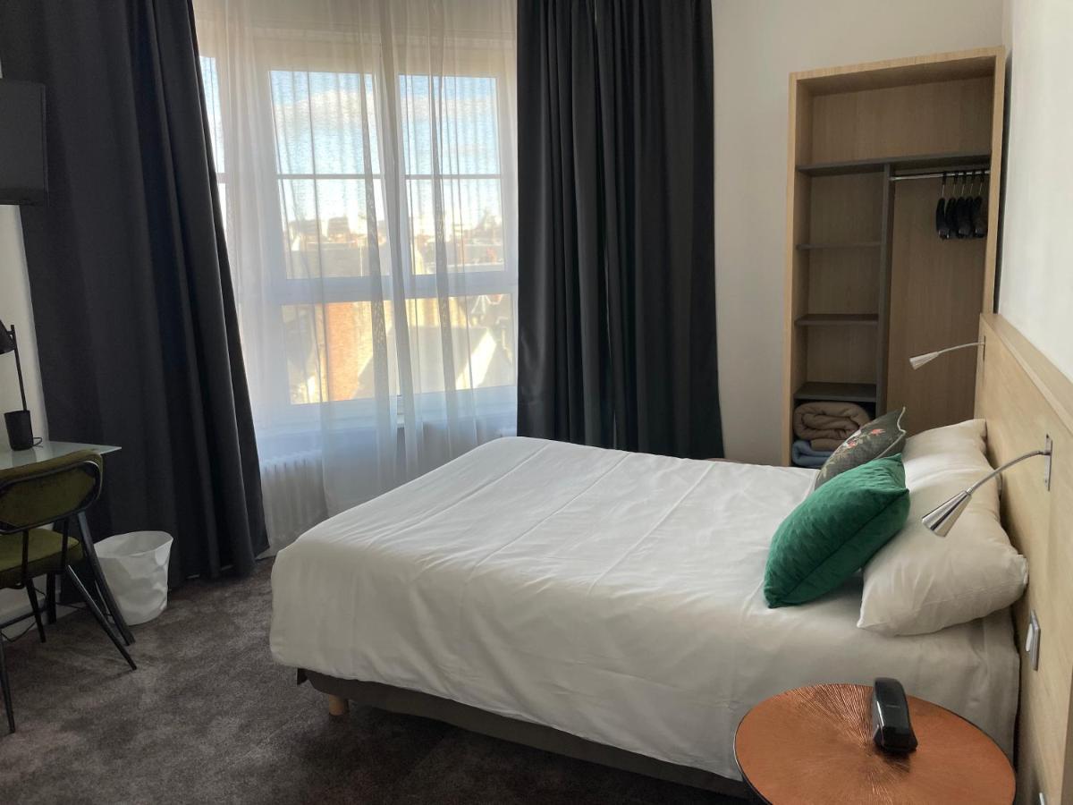 Urban Jungle Hotel 3*