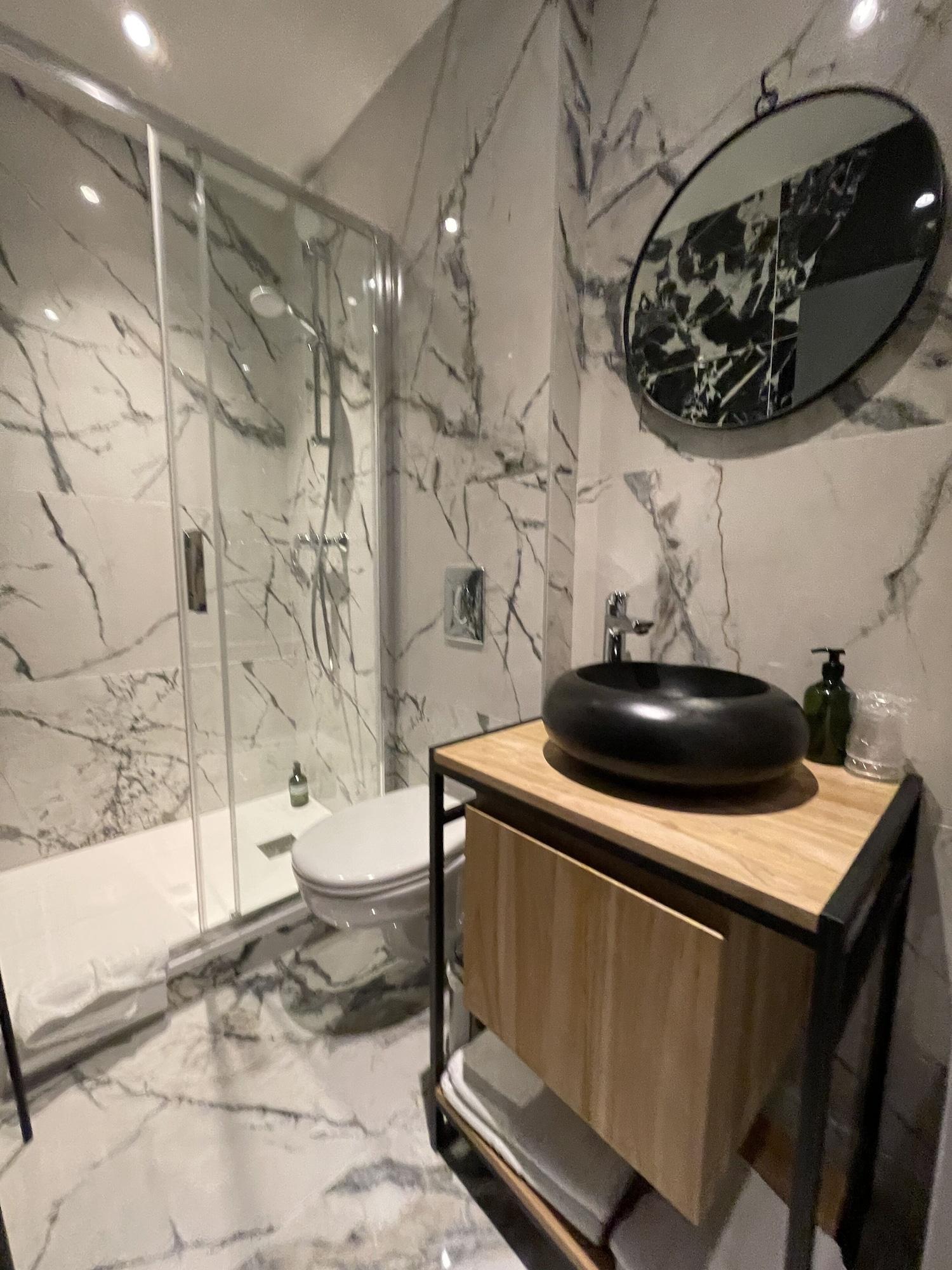 Urban Jungle Hotel 3*