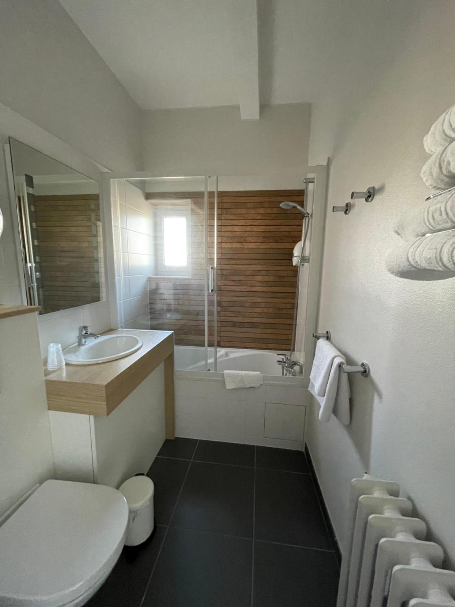 Urban Jungle Hotel